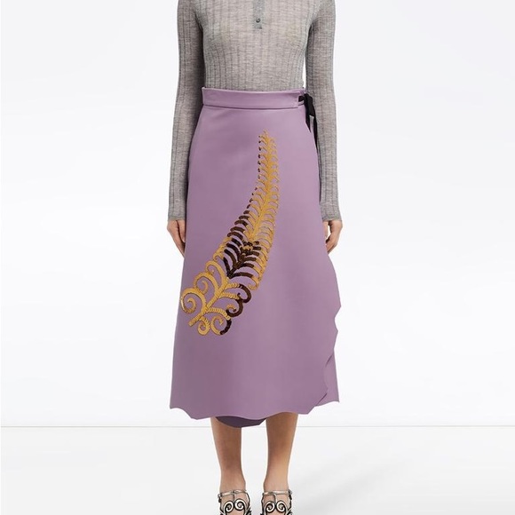 Prada sequin feather leather  A-line skirt - Picture 2 of 10